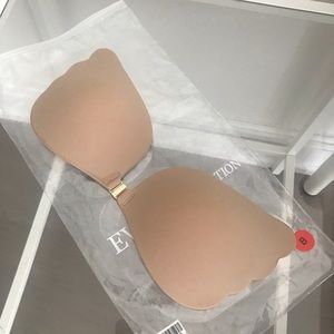 Eve's temptation Iris Winged Backless Bra